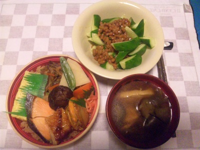 SBSH0203_0918夜-わっぱ飯、きゅうり納豆、野菜スープ_400.jpg