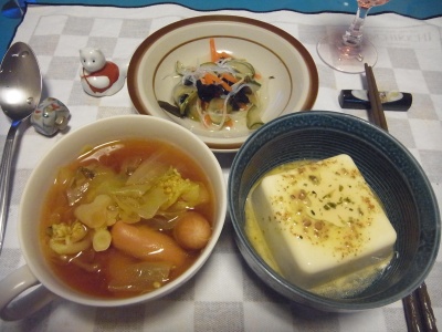 RIMG0019_0430夜-ソーセージポトフ、バジルと胡麻ソースの冷奴、酢の物_400.jpg