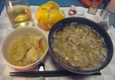 RIMG0012_0226夜-卵蕎麦、キャベツと鶏のスープ煮、八朔_400.jpg