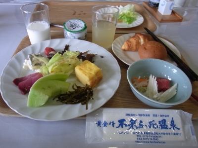 RIMG0011_20140628朝食 山芋他_400.jpg