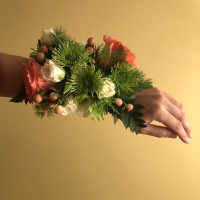 ե󥸥 ǥ ץ ѡƥ wristlet wrist corsage wedding NYBG floral design garden fondly