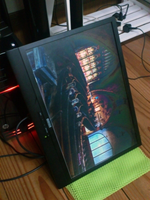 LCD-AD221X