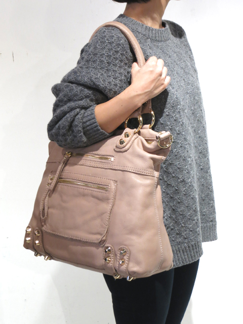 linea pelle delan mediumtote1.jpg