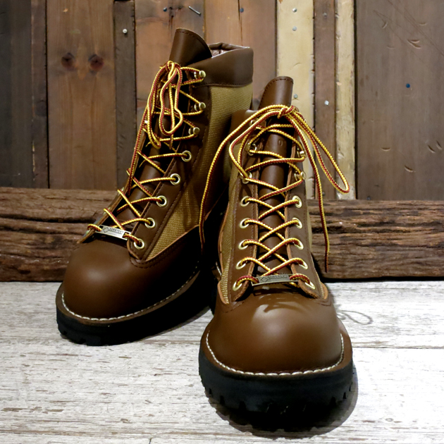 DANNER ¥À¥Ê¡¼¥é¥¤¥È3 (7).JPG