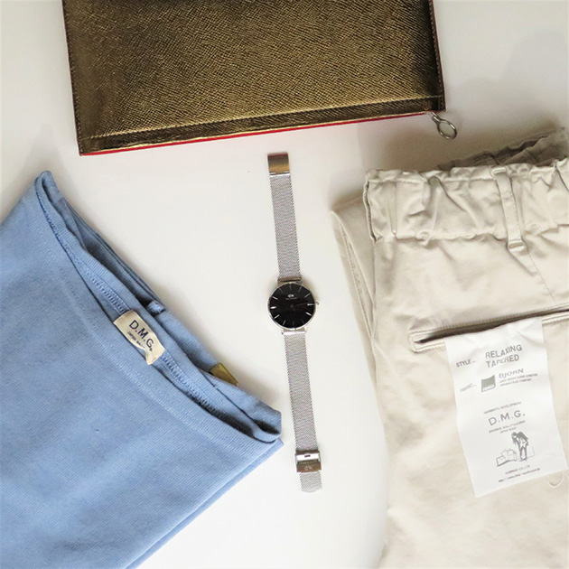 Daniel Wellington CLASSIC PETITE 32mm SILVER.jpg