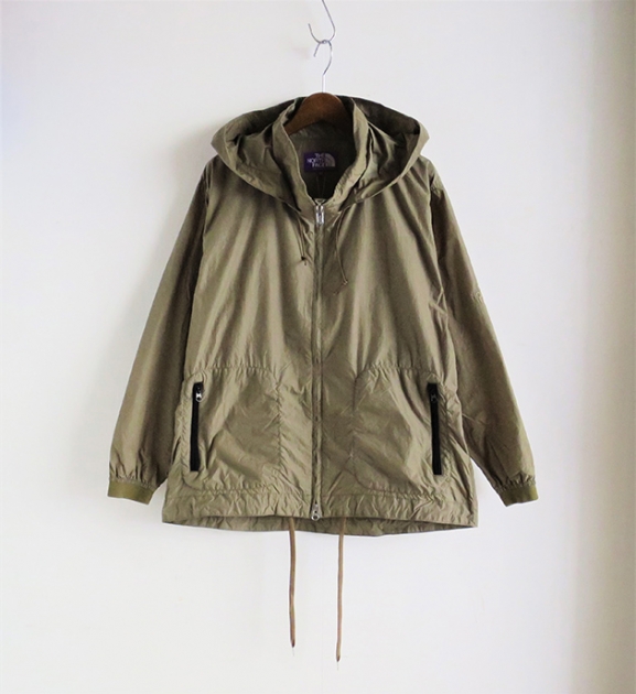 THE NORTH FACE PURPLE LABEL Mountain Wind Parka.jpg