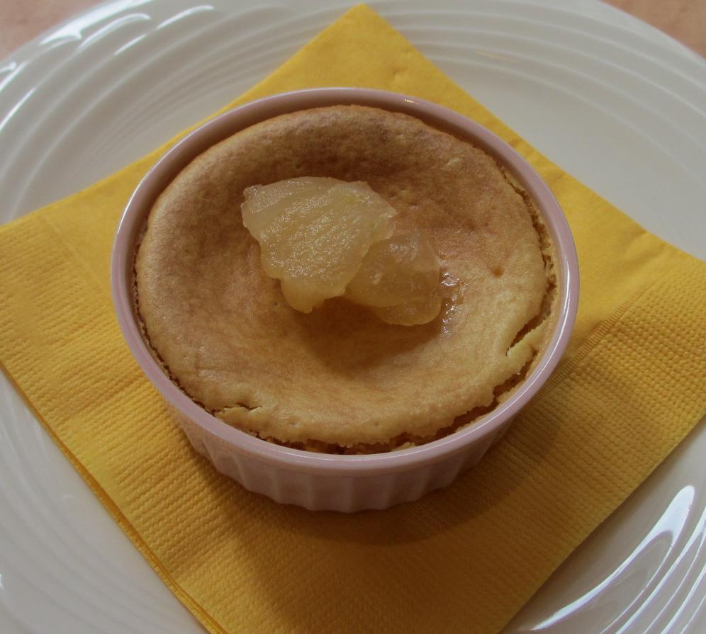 りんごとサツマイモのチーズケーキ