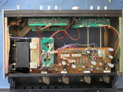 サンスイプリアンプ AU-5500 修理 | 滋賀オーディオサービス