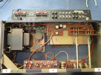 SANSUI　サンスイ　AU-5500　プリメインアンプ SANSUI AU-5500の仕様 サンスイ