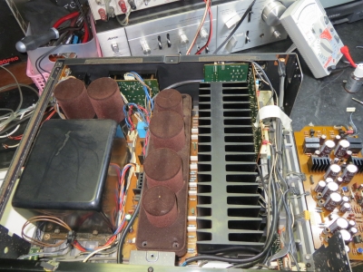 SONY製TA-F555ESG 保護リレーが解除しない修理 | 滋賀オーディオ
