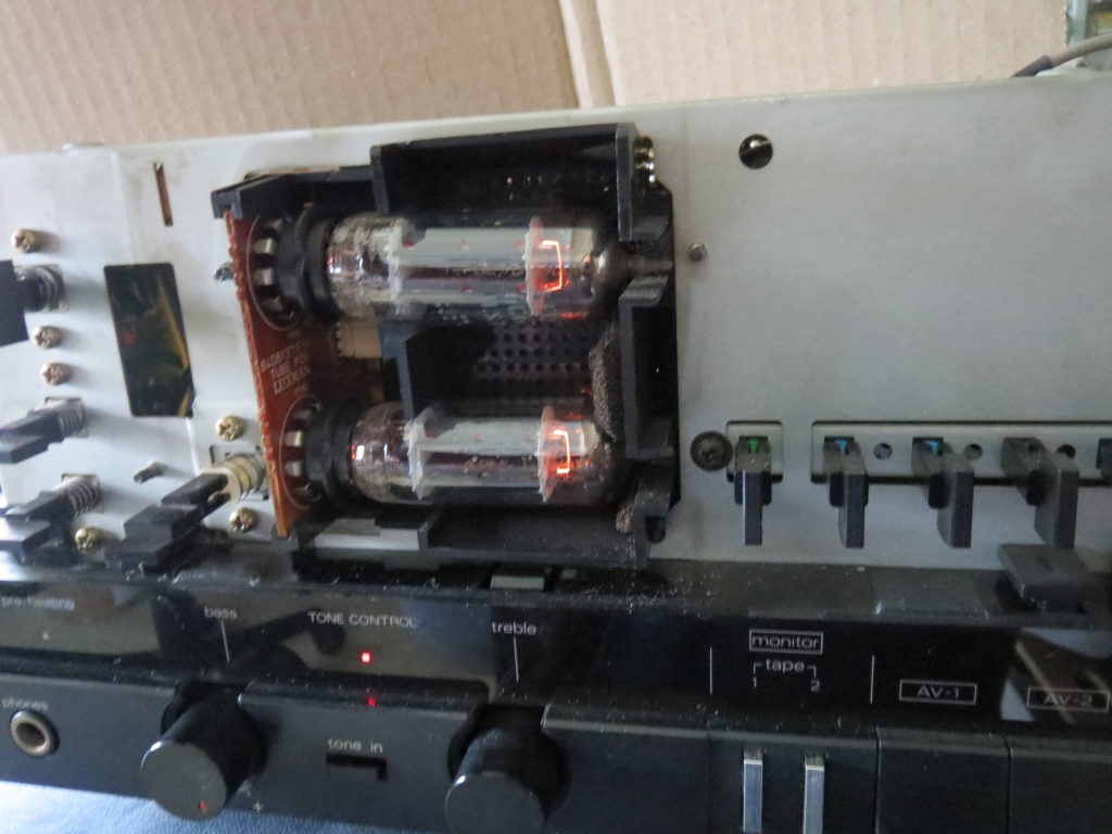 ALPINE/LUXMAN製LV-103uプリメインアンプ修理 | 滋賀 ALPINE/LUXMAN製LV-103uプリメインアンプ修理 | 滋賀