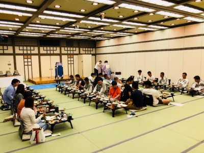 ?宴会食事2.jpg