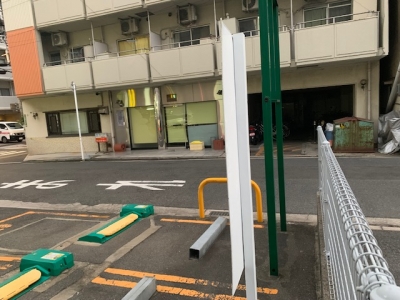 小型車室看板交換4.jpg