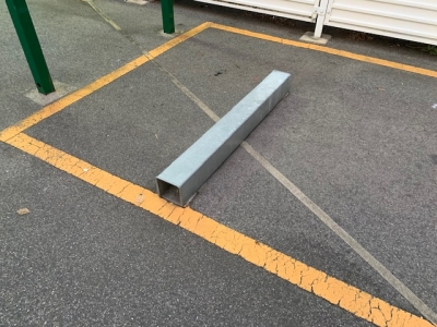 車止め交換後.jpg