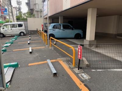 フェンス撤去・バリカー設置2.jpg
