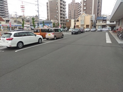 車路駐車防止のため矢印ライン工事1.jpg