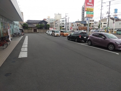 車路駐車防止のため矢印ライン工事3.jpg