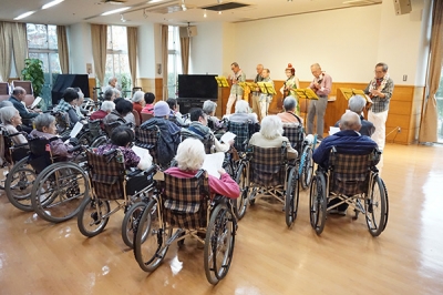 ウクレレ演奏会