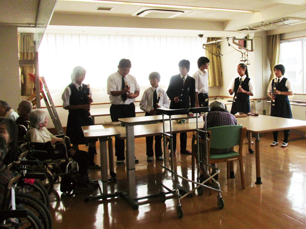 藤の木中学校福祉委員