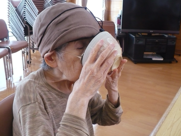 南中学校茶道部の皆さん