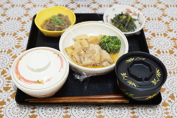 新しい食器