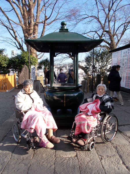 弘明寺観音に初詣