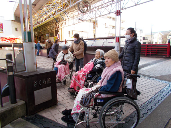弘明寺観音に初詣