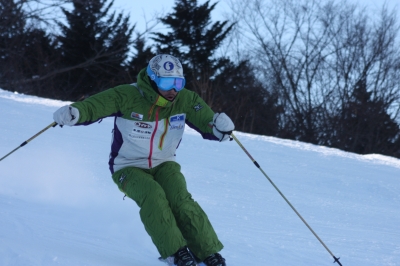☆送料無料・上位モデル☆ミズノ スキーウエア 上下セット SAJ デモ
