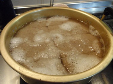 弱火でコトコト60分ほど。
