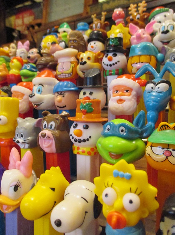 PEZ ペッツ　ジャイアント　バービー ジャイアントペッツ/PEZ/ザ・シンプソンズ/雑貨/アンティーク