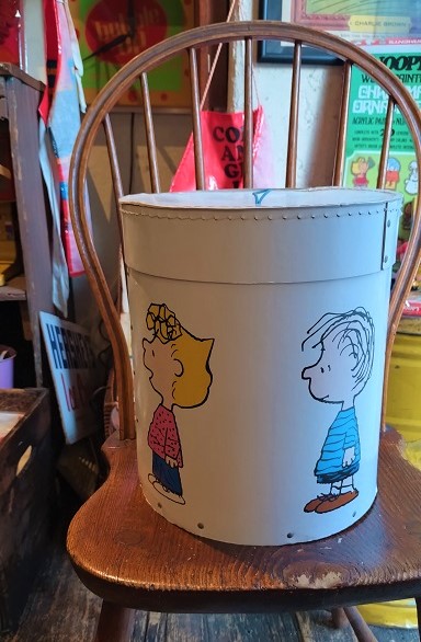 チャーリーブラウンの陶器製ビンテージバンク大小2個セット チャーリー