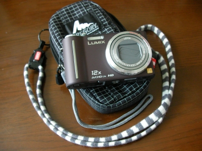 ただいま愛用のコンデジはLUMIX TZ7