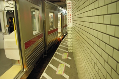 浅草駅20100402-2