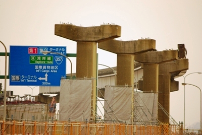 モノレール廃軌道20110205-4