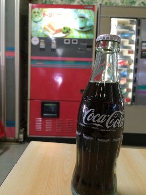 コーラとトーストサンド自販機