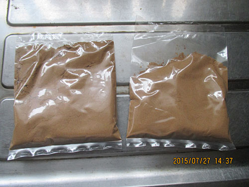 黒煎り玄米粉末をパック