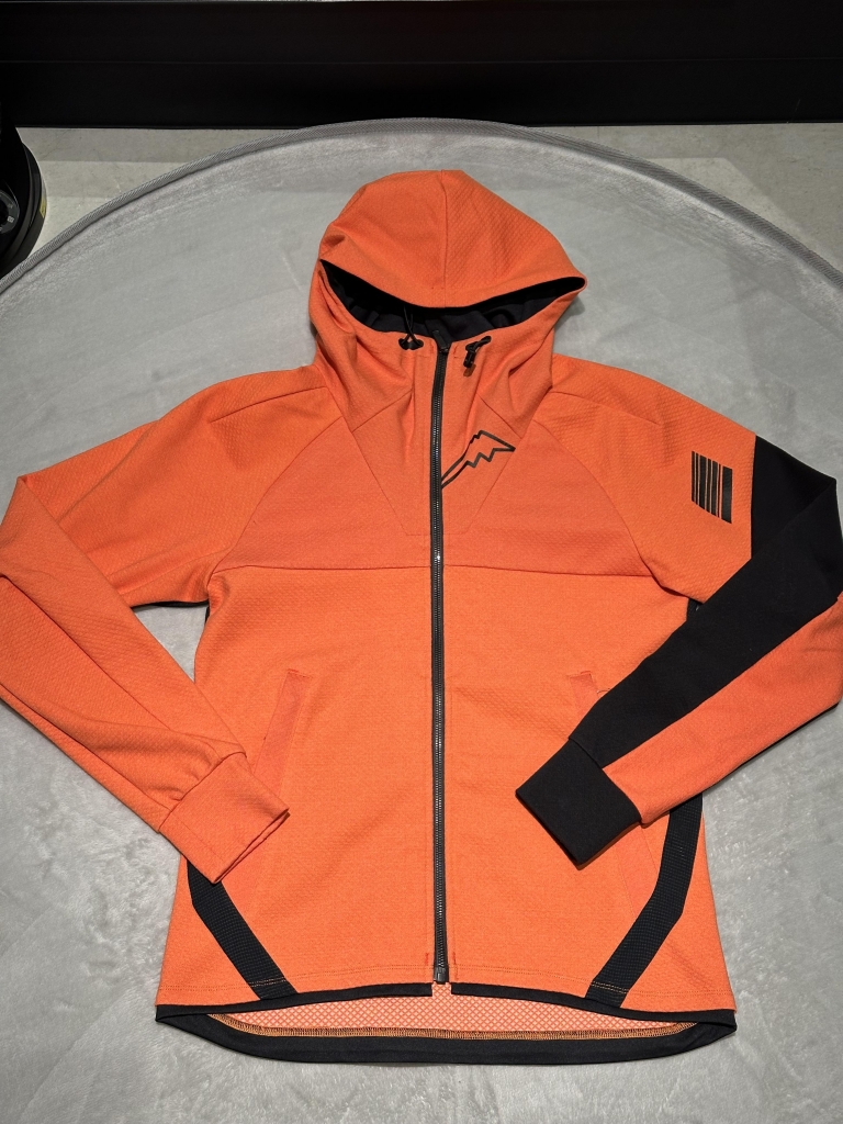2025SS】レブロフーディー入荷:KUSHITANI 岡山店 | KUSHITANI 2025SS】レブロフーディー入荷:KUSHITANI 岡山店 | KUSHITANI