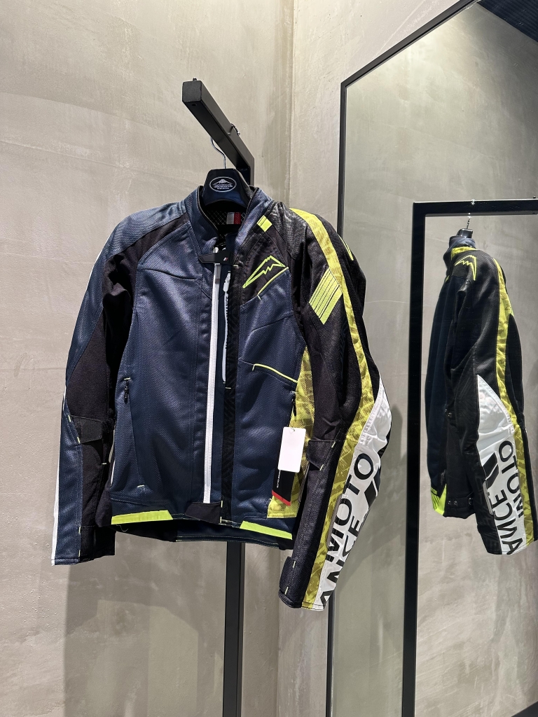公式完売品2025SS 現行モデル 新品タグ付 MHL エアコットン ジャージ 公式完売品2025SS 現行モデル 新品タグ付 MHL エアコットン
