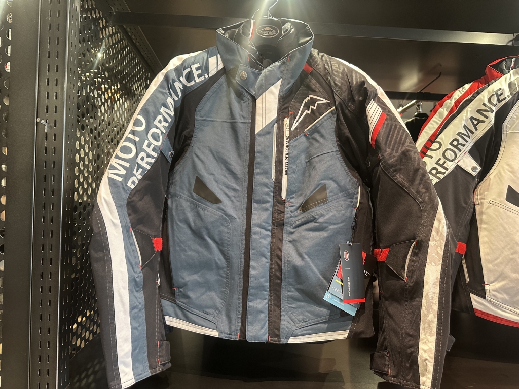 25-26FW】入荷第二弾 ウインターコンテンドジャケット：KUSHITANI 岡山