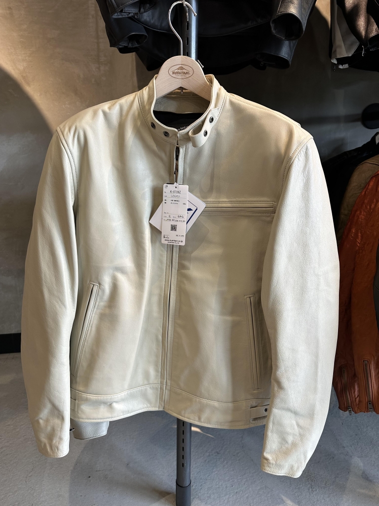 KUSHITANI ホワイトレザーシングルライダージャケット LL+ハンガー KUSHITANI ホワイトレザーシングルライダージャケット LL+ハンガー
