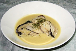 牡蠣のスープ仕立て ほうれん草添え