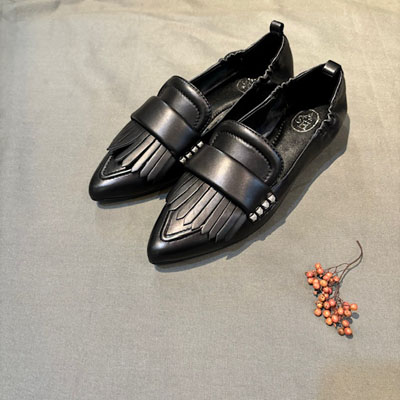 ASH スタッズ付きブラックブーツ 楽天市場】アッシュ レースアップ厚底