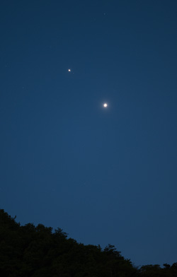 夕刻の木星と金星