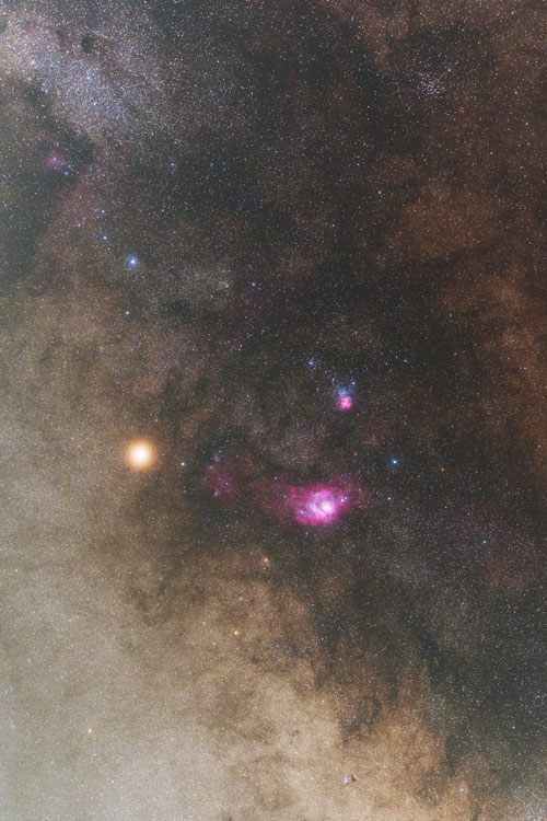 火星と星雲