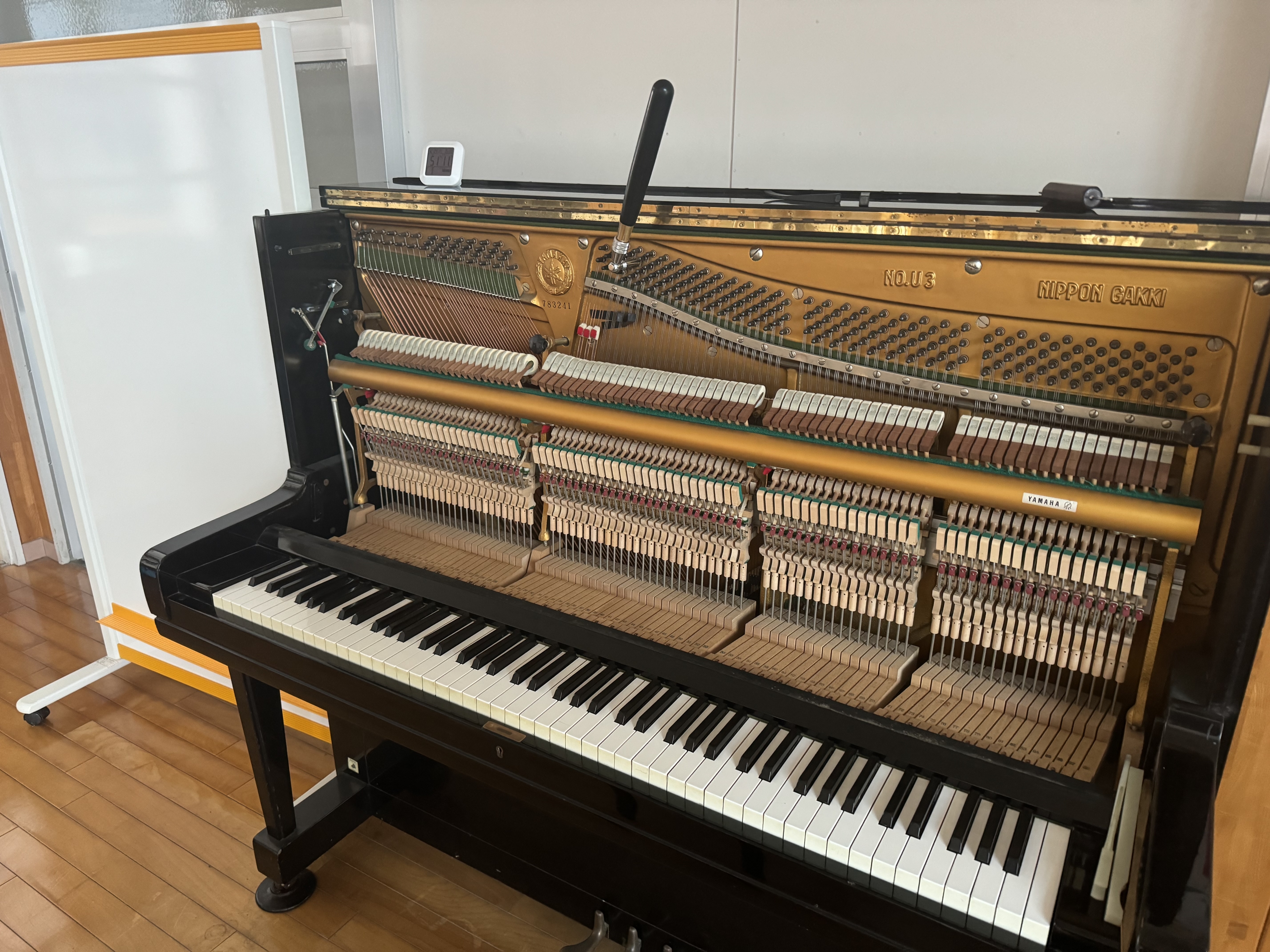 値下げしました(^.^)美品カワイトムソン椅子　アップライト・グランドピアノ 美品カワイKAWAI トムソン椅子アップライトピアノグランドピアノ