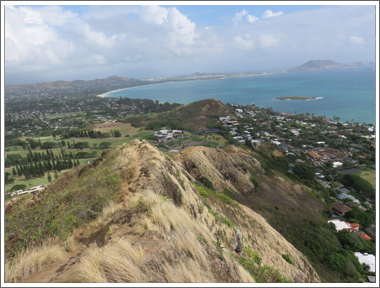 カイヴァリッジ・トレイル (Kaiwa Ridge Trail)