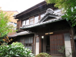 月日荘