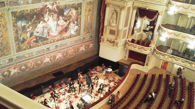 2012091701390000.jpg