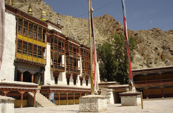Hemis