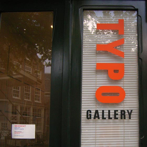 Typo gallery in Ams